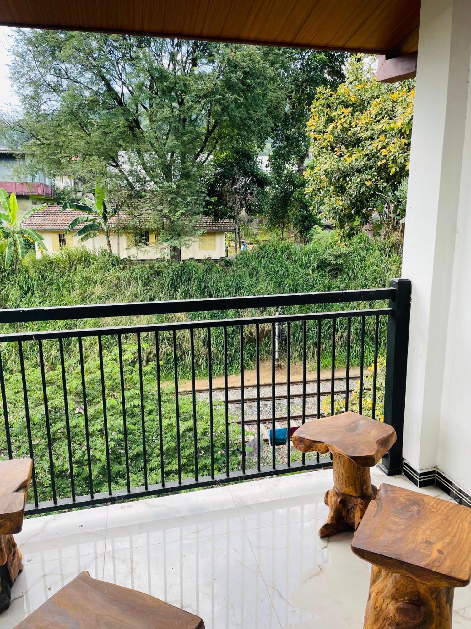 Star Village Hostel Kandy Exterior photo
